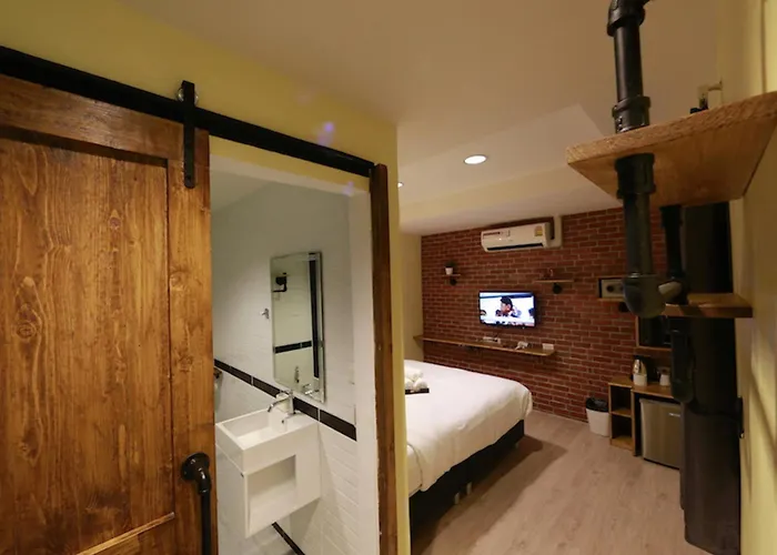 Hotel Adagio Bangkok
